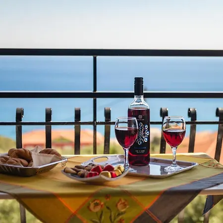 Ξενοδοχείο με διαμερίσματα Buena Vista