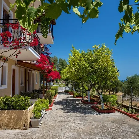 Hotel de apartamente Buena Vista Lourdata (Kefalonia)
