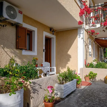 Buena Vista Apartmanhotel 3*