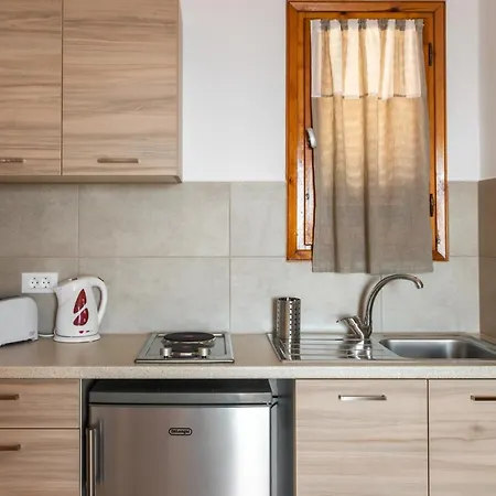 Buena Vista מלון דירות 3*